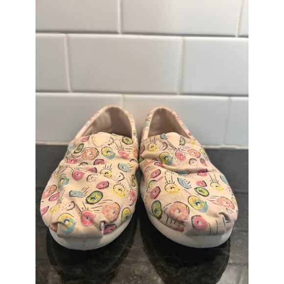 Toms Alpargata Girls Donuts Canvas Slip-On Flat Shoes Summer Multicolor Size 1 - Picture 2 of 10